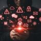 Cos’è il Dark Web: come funziona e i rischi associati