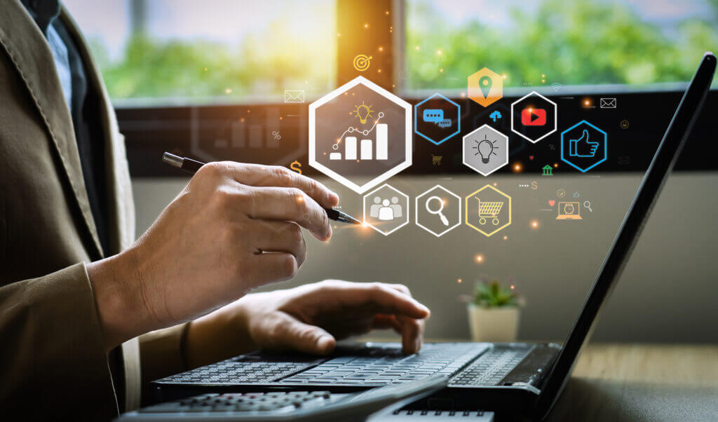 Digitale, mercato pubblicità vale 11,8 mld: Intelligenza artificiale nuova sfida per aziende e investitori